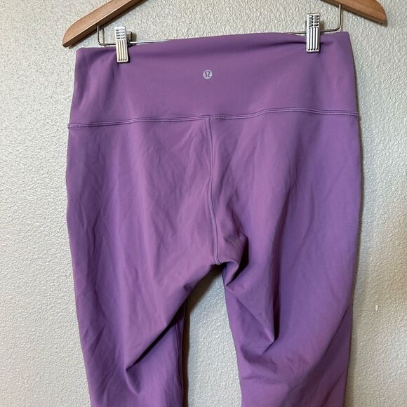 Lulumenon Crop Leggings Size 12 - Picture 8 of 8